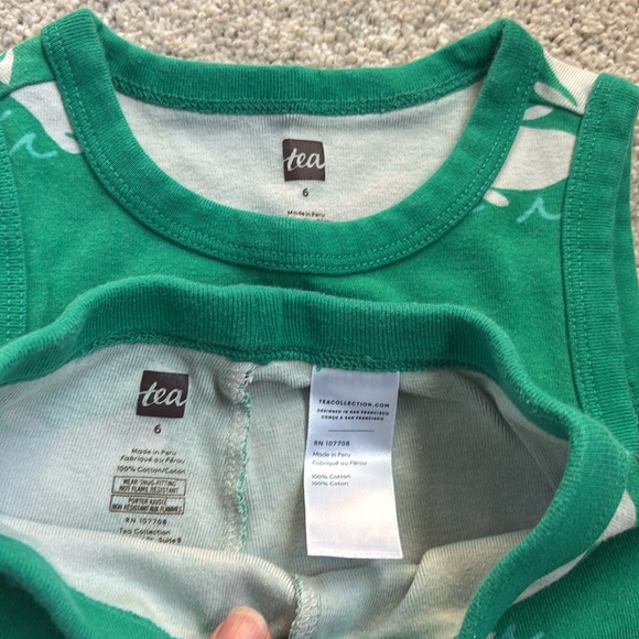 EUC Tea Collection Pajamas, size 6 - Picture 2 of 4